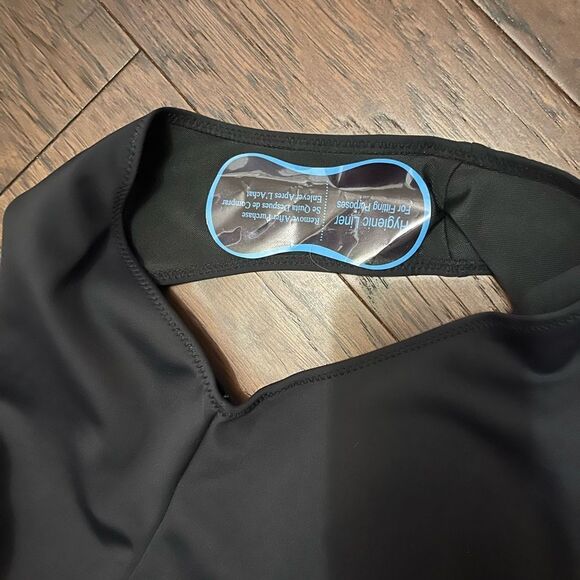 GOOD AMERICAN Scuba One Shoulder High Cut Thigh One Piece Swimsuit Blk SZ 1 NWT - Picture 5 of 9